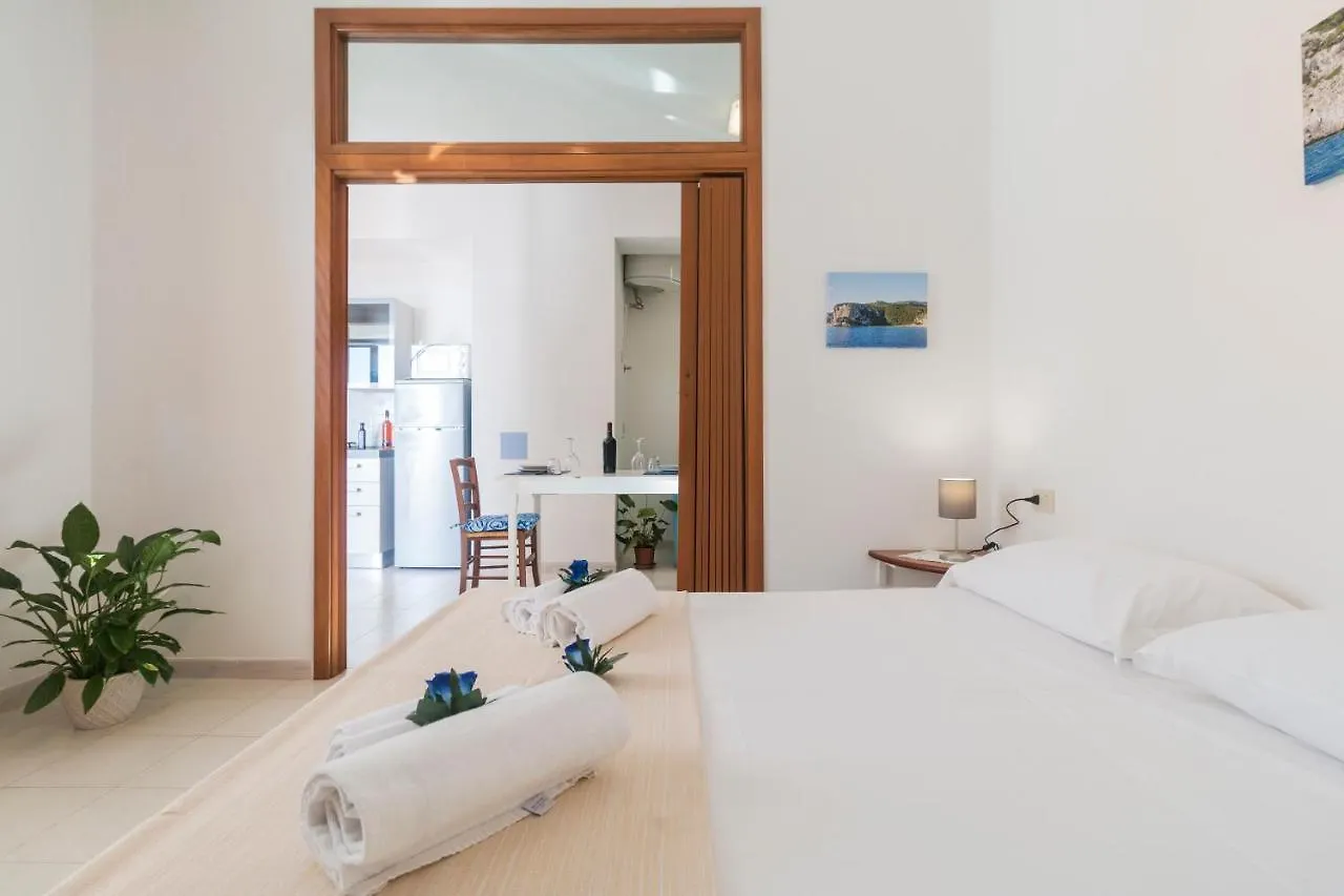 Pearl Suite Apartment カーラゴノネ