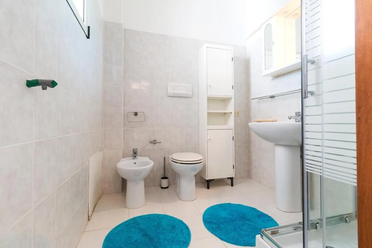 Pearl Suite Apartment カーラゴノネ